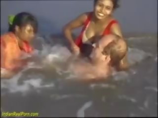 Reāls indieši jautrība pie the pludmale, bezmaksas reāls xxx x nominālā filma video f1