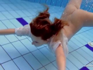 Underwater Swimming Pool deity Zuzanna